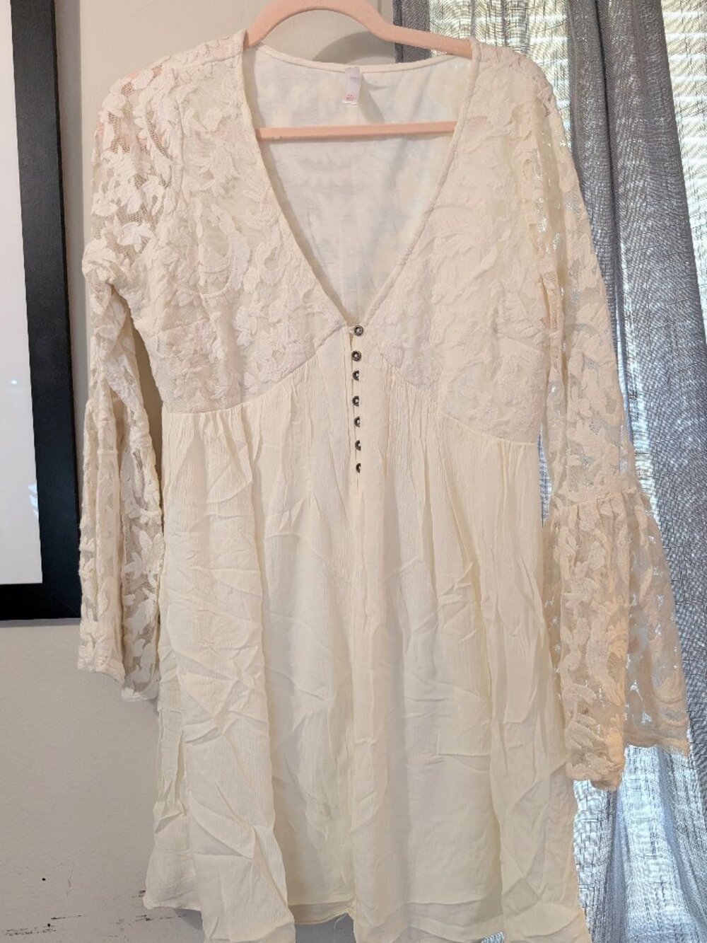 White Lace Vintage Boho Style Mini Dress Long Sleeve Xhilaration XXL